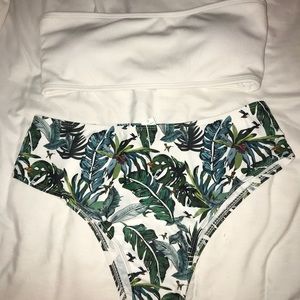 High waisted bikini